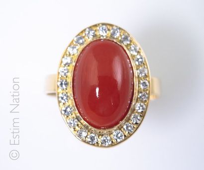 BAGUE CORAIL ET DIAMANTS
Bague en or jaune...