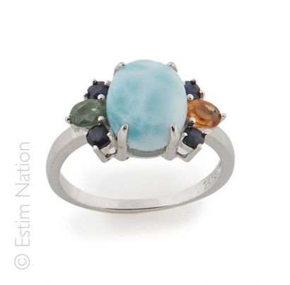 BAGUE PIERRE DE LARIMAR
Bague en argent (925/°°)...