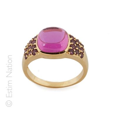 BAGUE GRENAT RHODOLITES
Bague en argent (925/°°)...