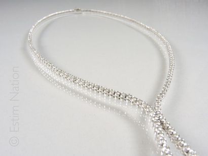 COLLIER CRAVATE DIAMANTS
Collier cravate...