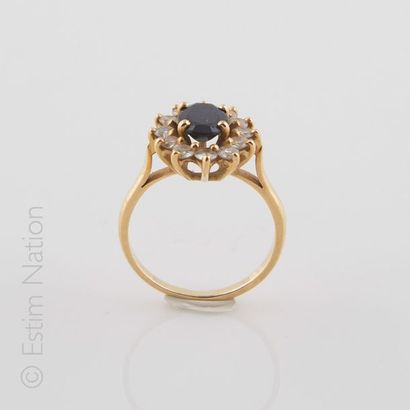 BAGUE SAPHIR DIAMANTS
Bague marguerite en...