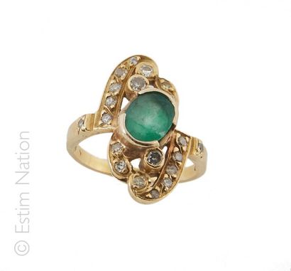 BAGUE OR, ÉMERAUDE ET DIAMANTS
Bague en or...