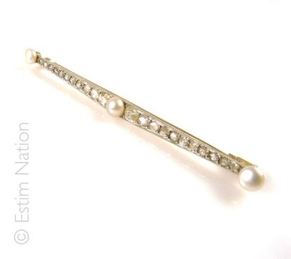 BROCHE OR DIAMANTS
Broche en or jaune et...