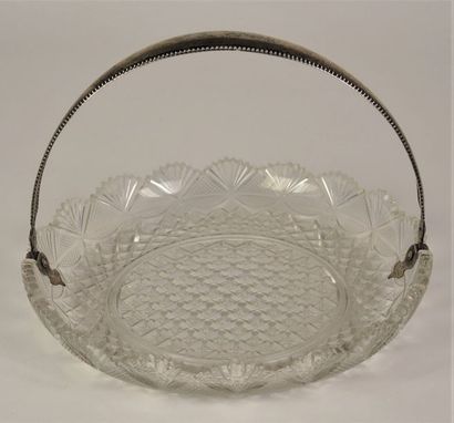 Coupe circulaire en cristal taillé à décor...
