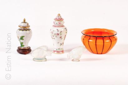 SABINO & DIVERS
Lot divers :


- 2 sujets...