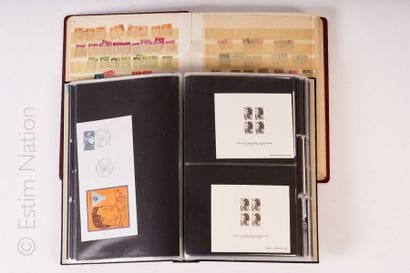 PHILATELIE
Album d'enveloppes 1er jour DAVO...