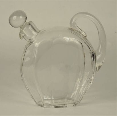 BACCARAT
Carafe en cristal à larges côtes...
