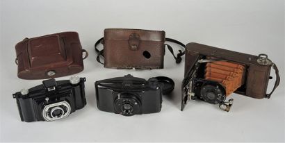 APPAREILS PHOTOGRAPHIQUES
Ensemble d'appareils...