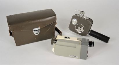 CAMERAS
Ensemble de caméras anciennes: 


-...