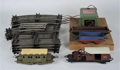 HORNBY, MECCANO PARIS

Ensemble de rails,...