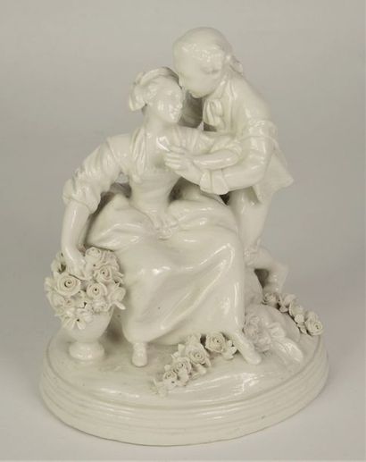 D'après FALCONNET
Groupe en porcelaine blanche...