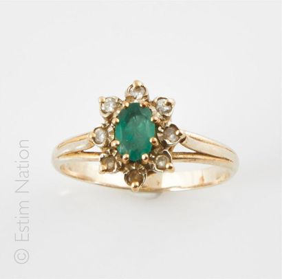 Bague type Pompadour en or 18K (750°/00)...