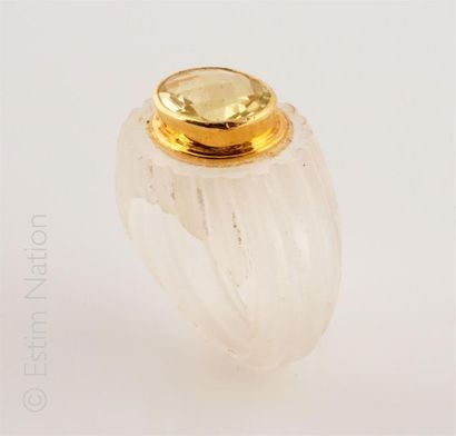 BAGUE CRISTAL DE ROCHE PRASIOLITE 
Bague...