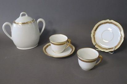 CHRISTOFLE pour Limoges

PARTIE DE SERVICE...