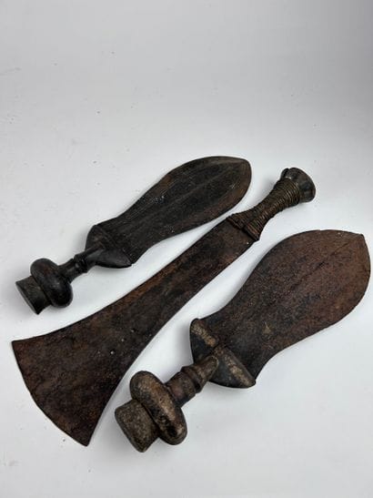 SET OF THREE SHORT SWORDS, Democratic Republic...