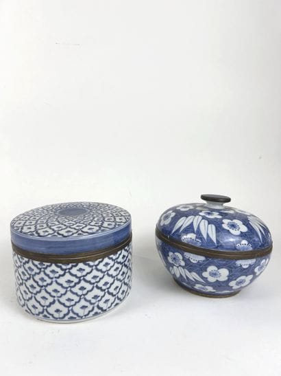 ASIA 
TWO LIDDED BOXES made of white porcelain:...