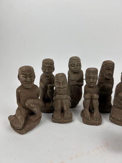 KOREA 
SET OF 16 KOREAN BUDDHIST STATUETTES...