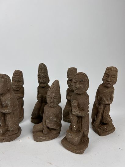 KOREA 
SET OF 15 KOREAN BUDDHIST STATUETTES...