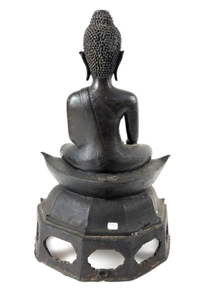 LAOS, 17th–18th century
Bronze BUDDHA with...
