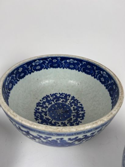 CHINA, 19th century
LOT consisting of a blue-and-white...