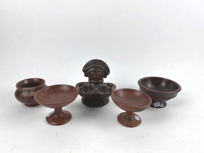 MEXICO, MAYA
SPICE JAR
Made of brown terracotta,...