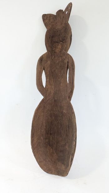 Oceania-style STATUE
Wood with brown and...