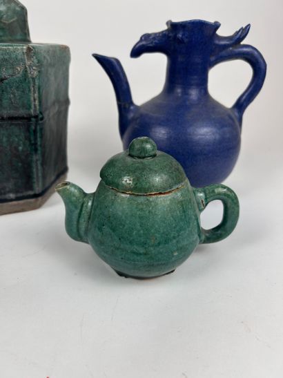 Southern CHINA, 19th century
LOT consisting...