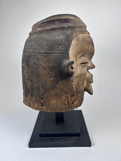 SUKU HELMET, Democratic Republic of the Congo...