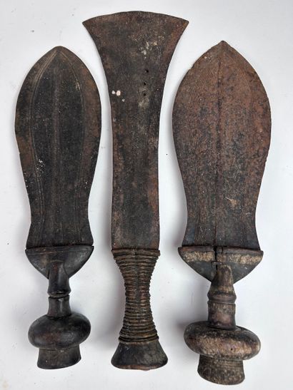 SET OF THREE SHORT SWORDS, Democratic Republic...