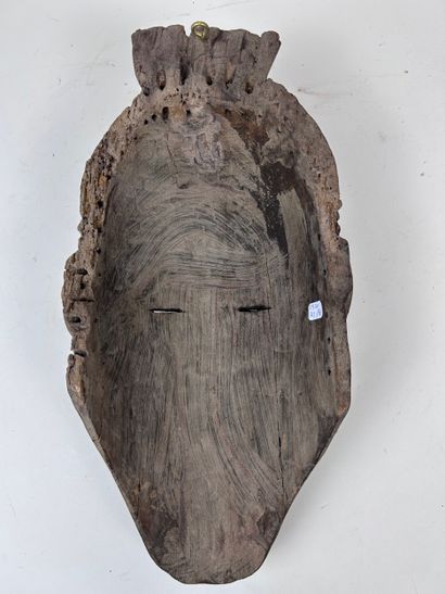 SET OF THREE AFRICAN-STYLE MASKS
Wood with...
