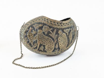 KASHKUL in gilded and chased brass, decorated...