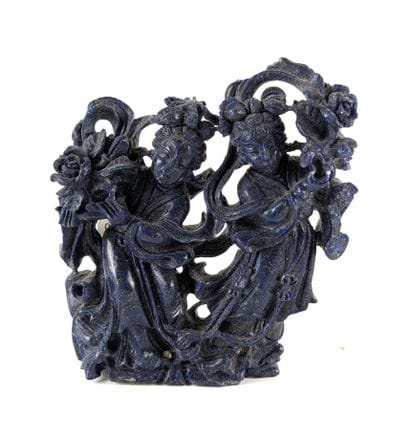 CHINA, 20th century
Carved lapis lazuli SCULPTURE...