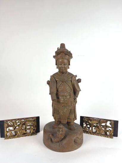 CHINA, 19th century
STATUE made of natural...
