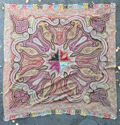 Cashmere shawl with Indian motifs.
INDIA,...