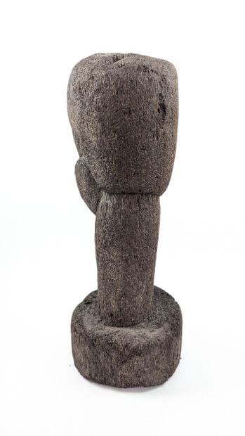 SCULPTURE in the style of the Vanuatu Archipelago
Tree...