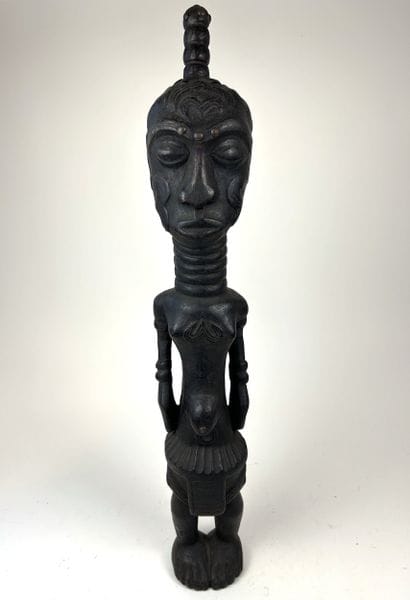 FEMALE STATUE of the Dengese type, Democratic...