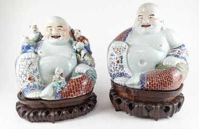 CHINA, early 20th century
PAIR OF LARGE MAGOTS,...