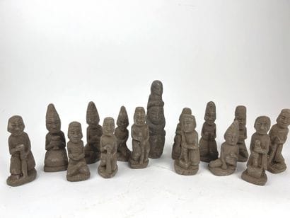 KOREA 
SET OF 15 KOREAN BUDDHIST STATUETTES...