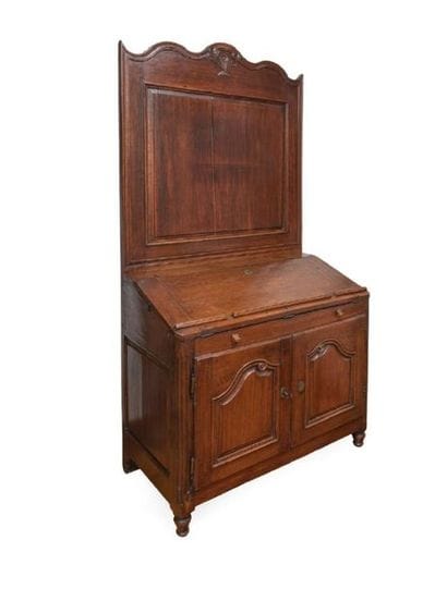 Secrétaire de pente en bois sculpté, mouluré...