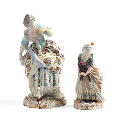 MEISSEN
Elégante et marchande de fleurs
Deux...