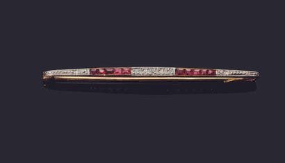 Barrette brooch in 18K (750/000) yellow gold...