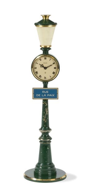 JAEGER
Desk clock in the shape of a gas spout...