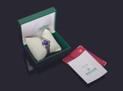 ROLEX
Lady Oyster Perpetual Date
Ladies'...