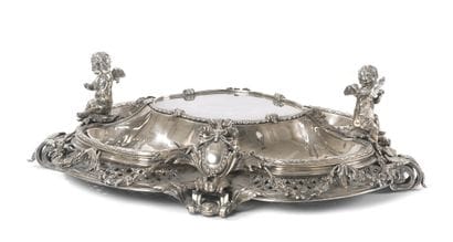 Attributed to CHRISTOFLE
Important oval centerpiece...