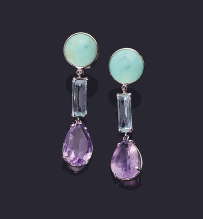 Pair of 18K (750/000) white gold earrings...