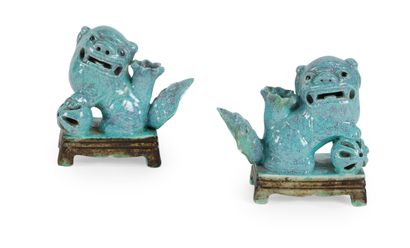 CHINA - 19th century
Pair of lions forming...