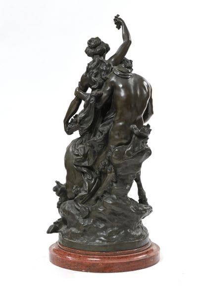 D’après Claude MICHEL dit CLODION (1738-1814)
L’éducation...