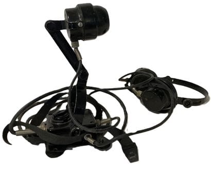 Combiné téléphonique de poitrine, en ébonite....
