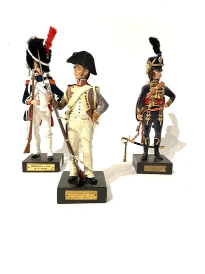 Figurines Marcel Riffet Lot of 3 pieces:...