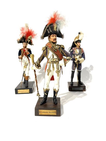 Figurines Marcel Riffet Lot of 3 pieces:...